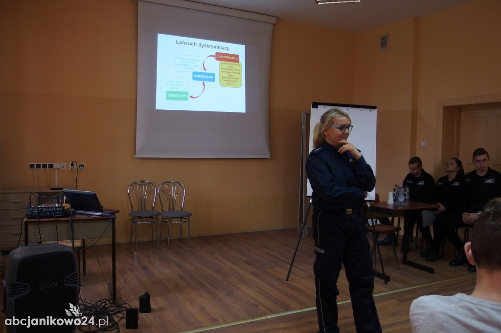 Pamięci ofiar totalitaryzmów
