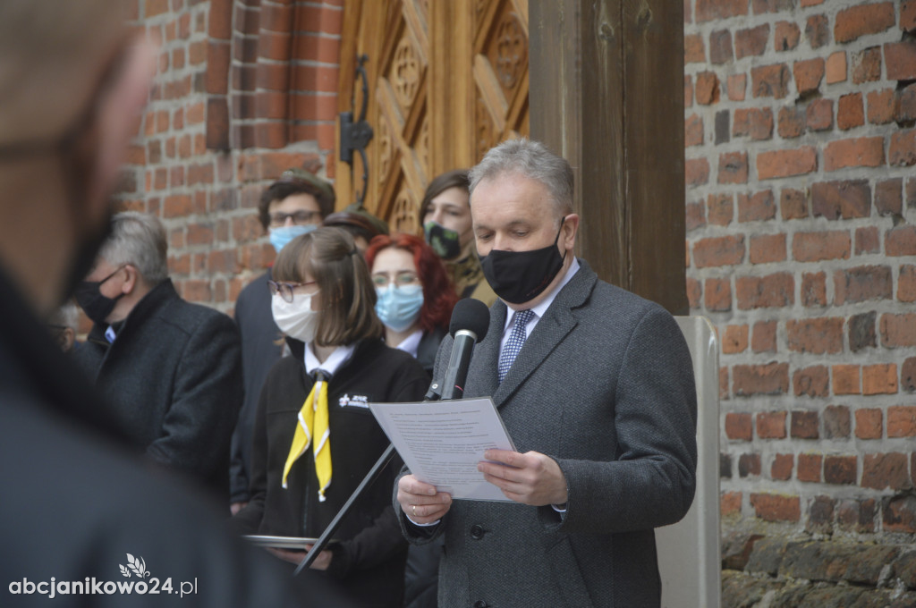 Inowrocław: wotum za niepodległość. Jubileuszowe drzwi poświęcone [ZDJĘCIA]