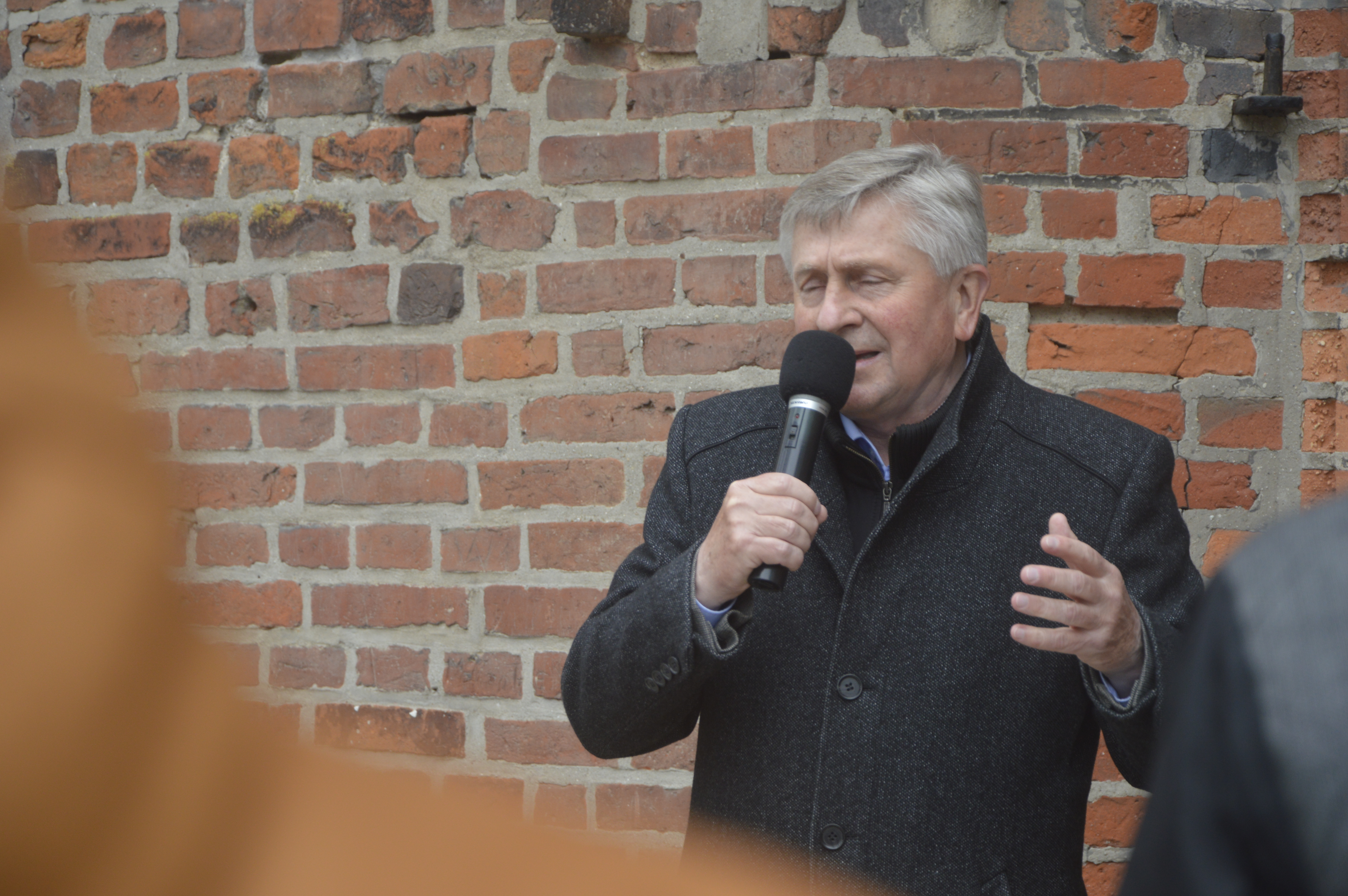 Inowrocław: wotum za niepodległość. Jubileuszowe drzwi poświęcone [ZDJĘCIA]