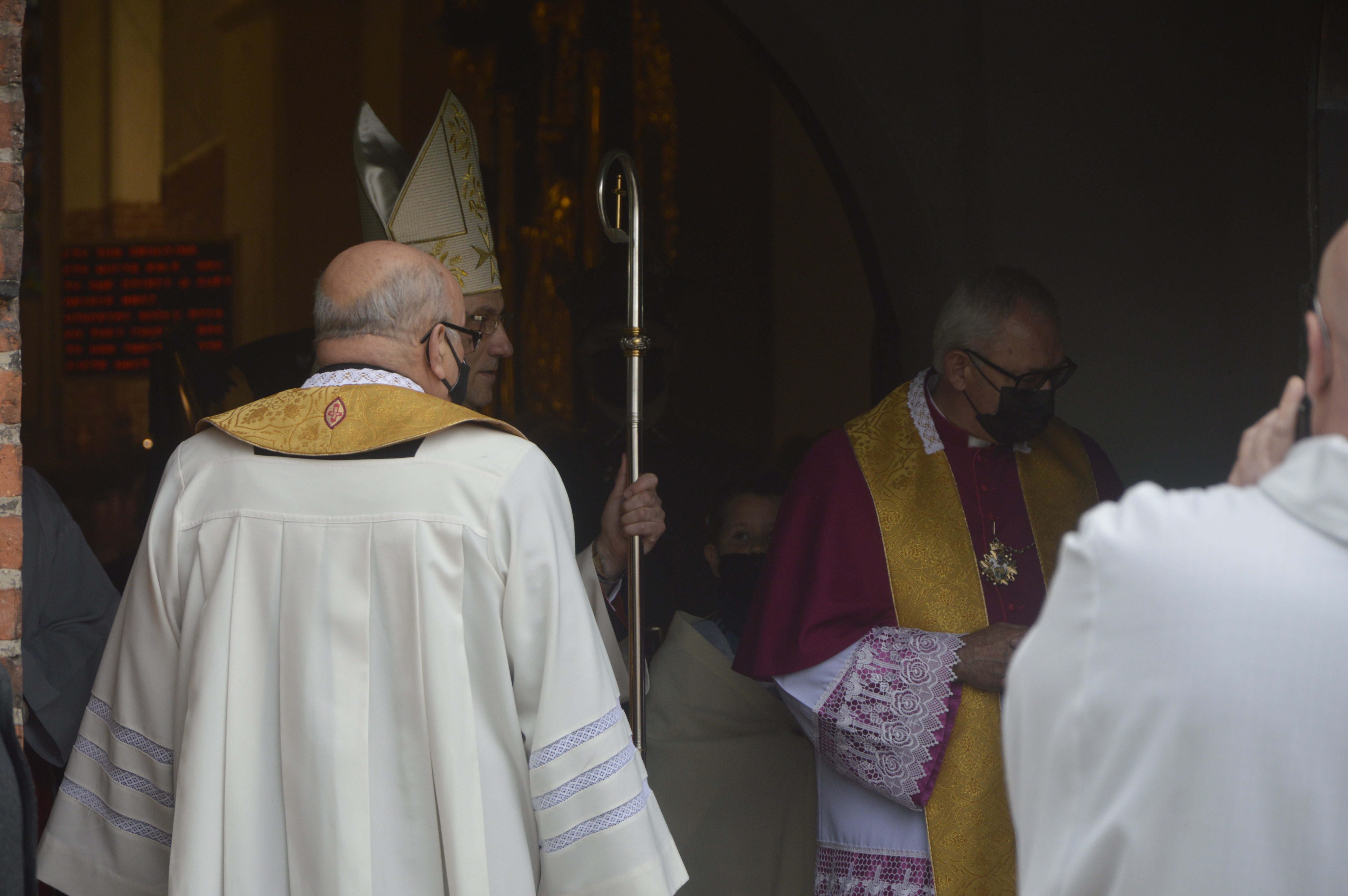 Inowrocław: wotum za niepodległość. Jubileuszowe drzwi poświęcone [ZDJĘCIA]