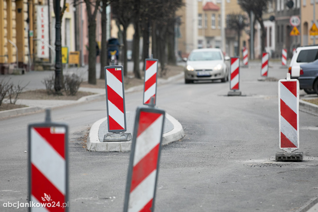 Modernizacja drogi wojewódzkiej nr 255 o długości 2,2 km na odcinku z Pakości do pobliskiego Janikowa