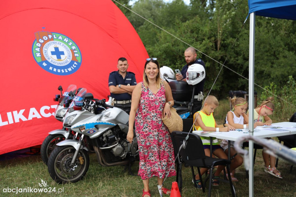 Na janikowskiej plaży 