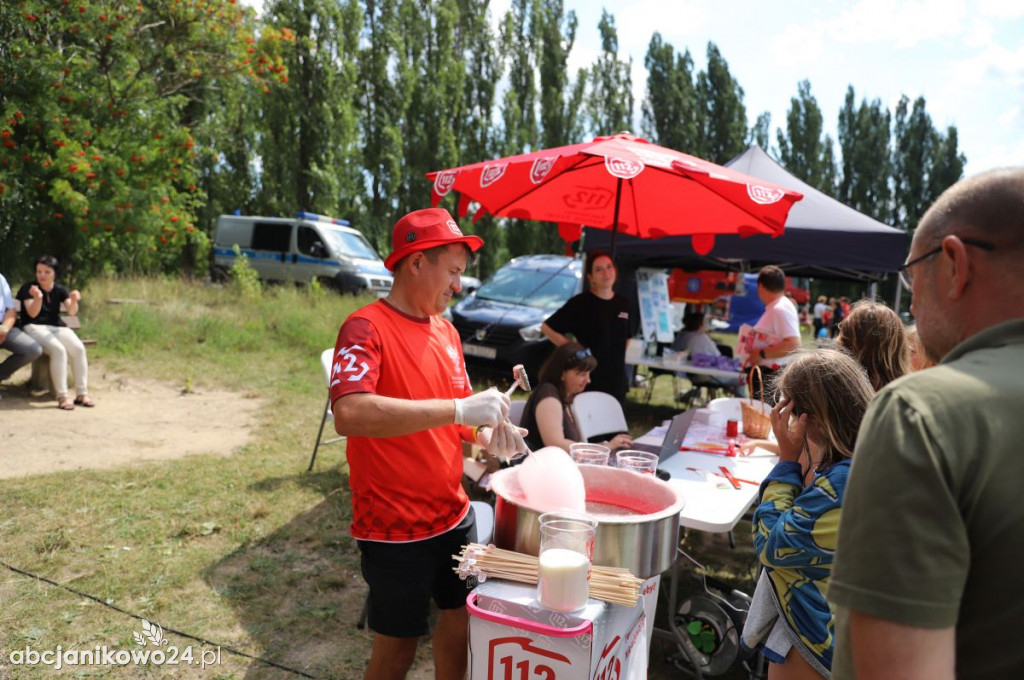 Na janikowskiej plaży 