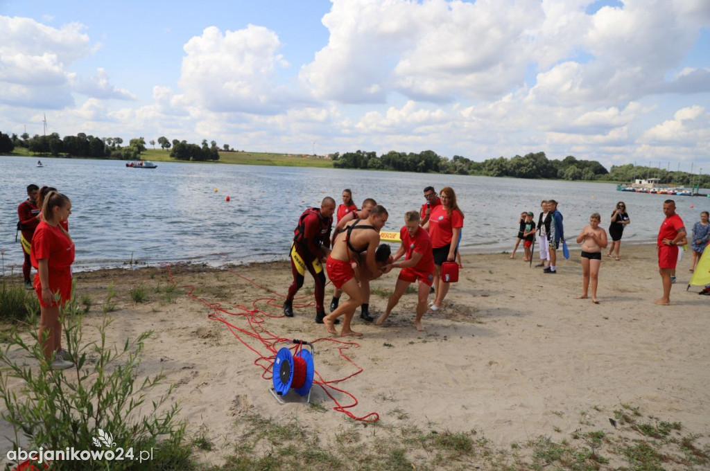 Na janikowskiej plaży 