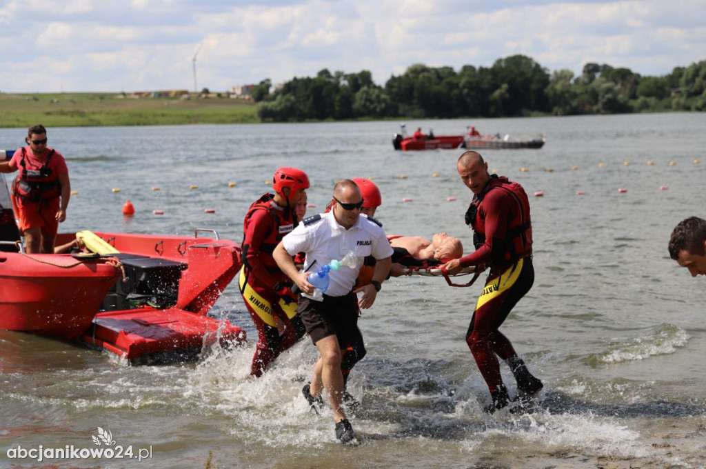 Na janikowskiej plaży 