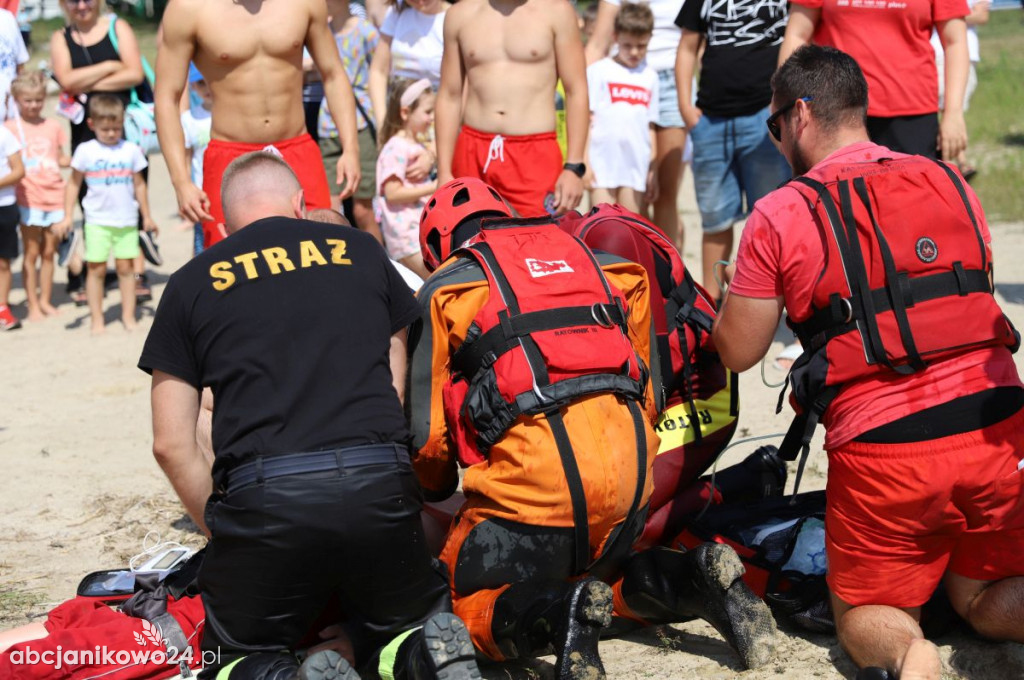Na janikowskiej plaży 