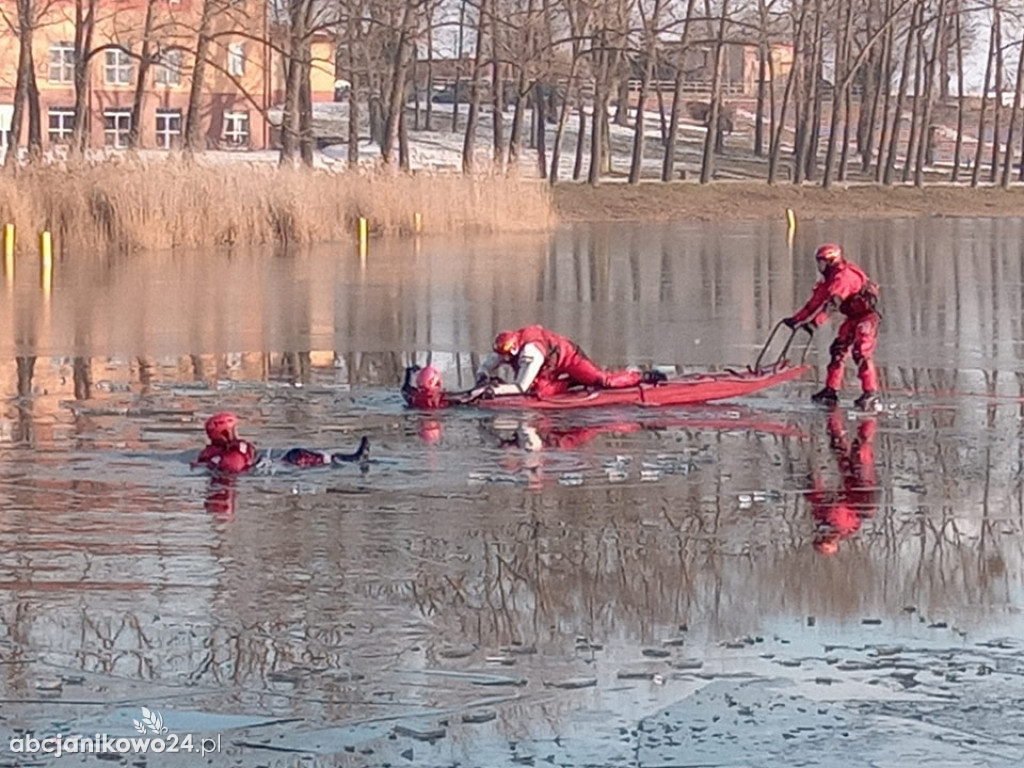 Na Gople odbyło się szkolenie z ratownictwa lodowego [ZDJĘCIA]