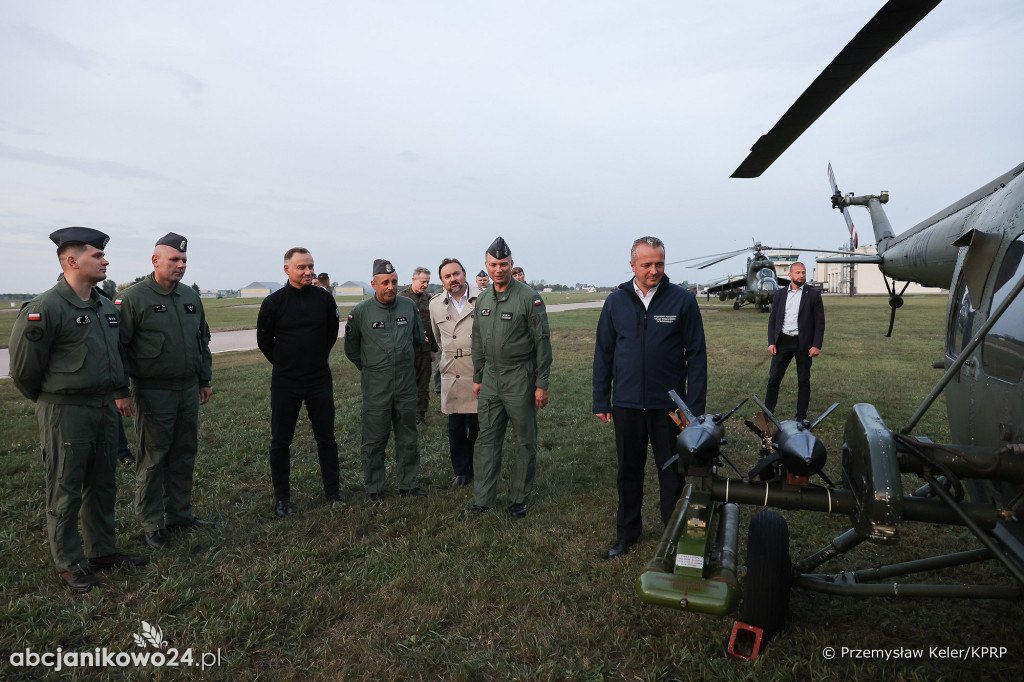 Andrzej Duda na Kujawach. W Latkowie złożył wizytę w 56. Bazie Lotniczej