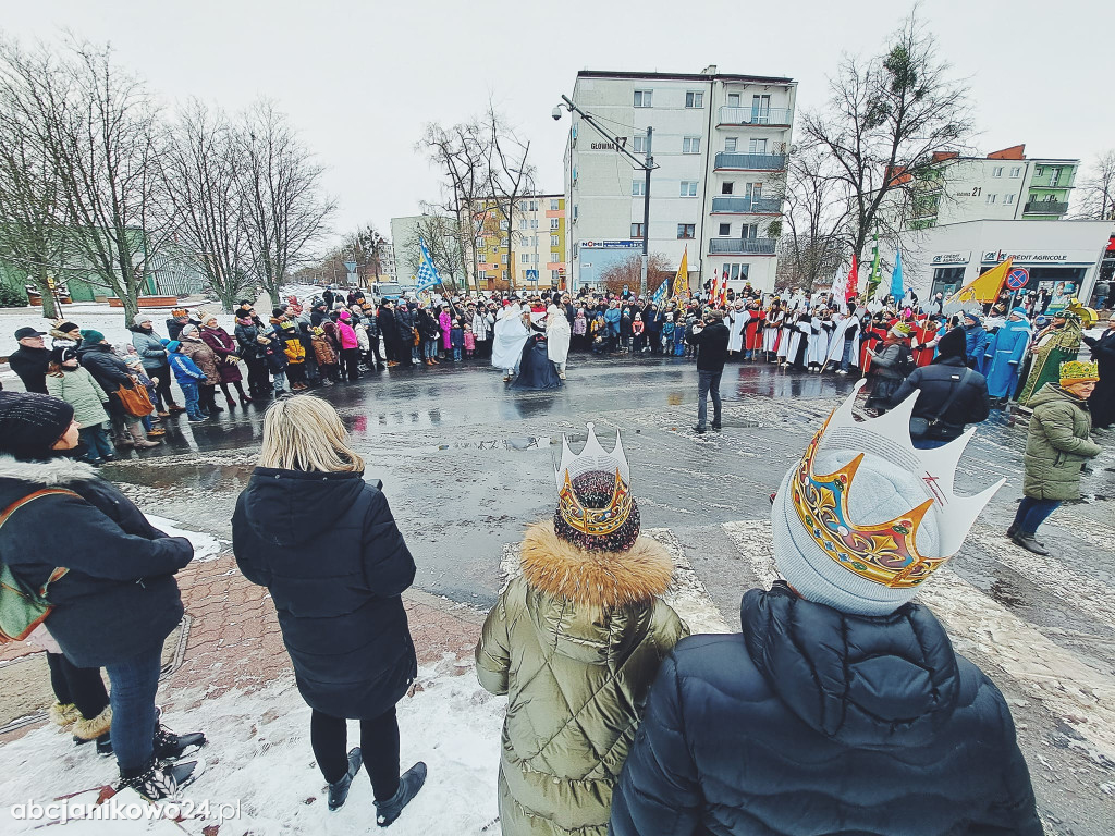 Ulicami miasta przeszedł Janikowski Orszak Trzech Króli