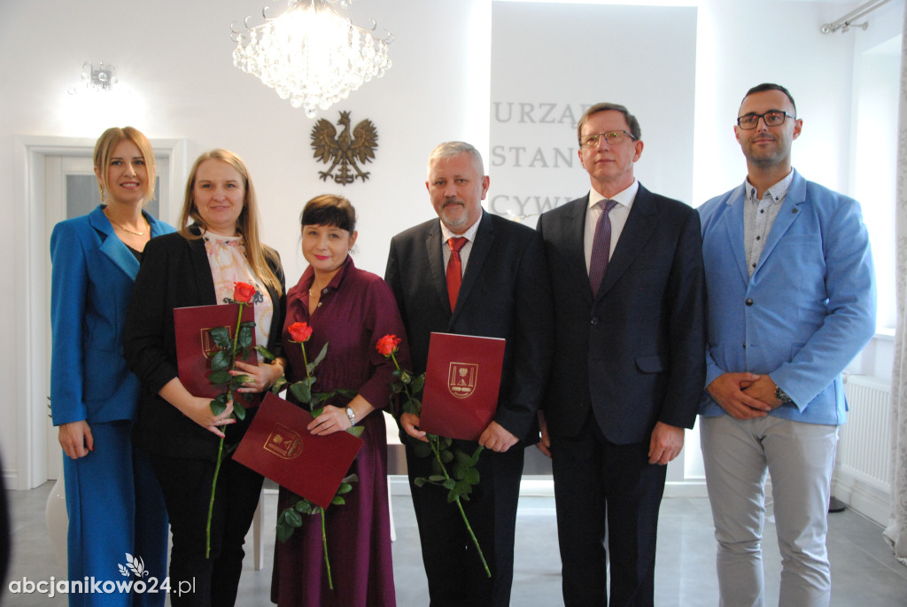 Pedagodzy z Janikowa docenieni. Za nami Dzień Edukacji Narodowej