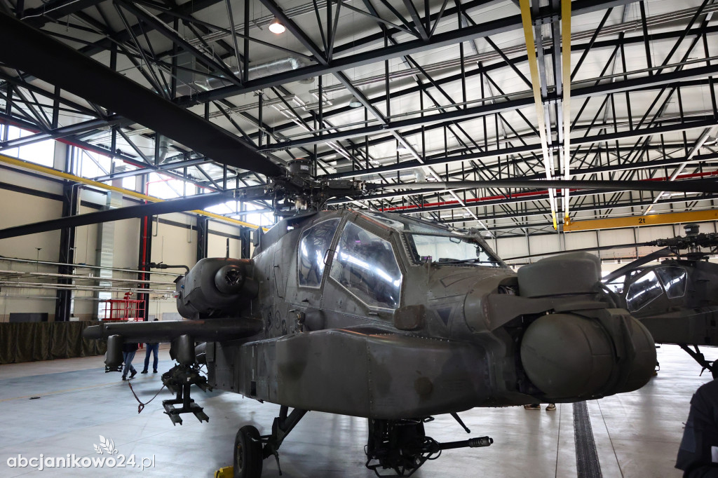 Apache w Latkowie. Nowy etap w modernizacji polskiego lotnictwa wojskowego