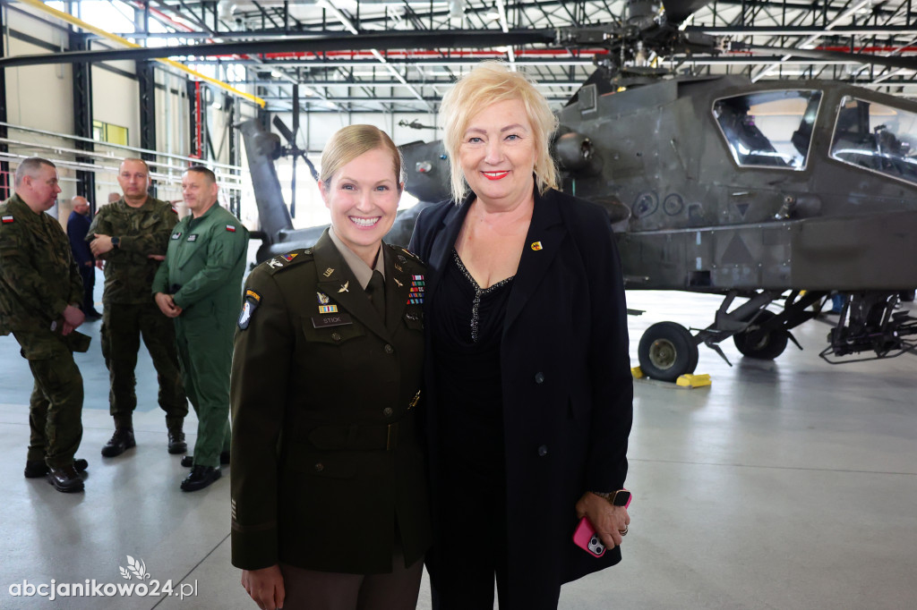 Apache w Latkowie. Nowy etap w modernizacji polskiego lotnictwa wojskowego
