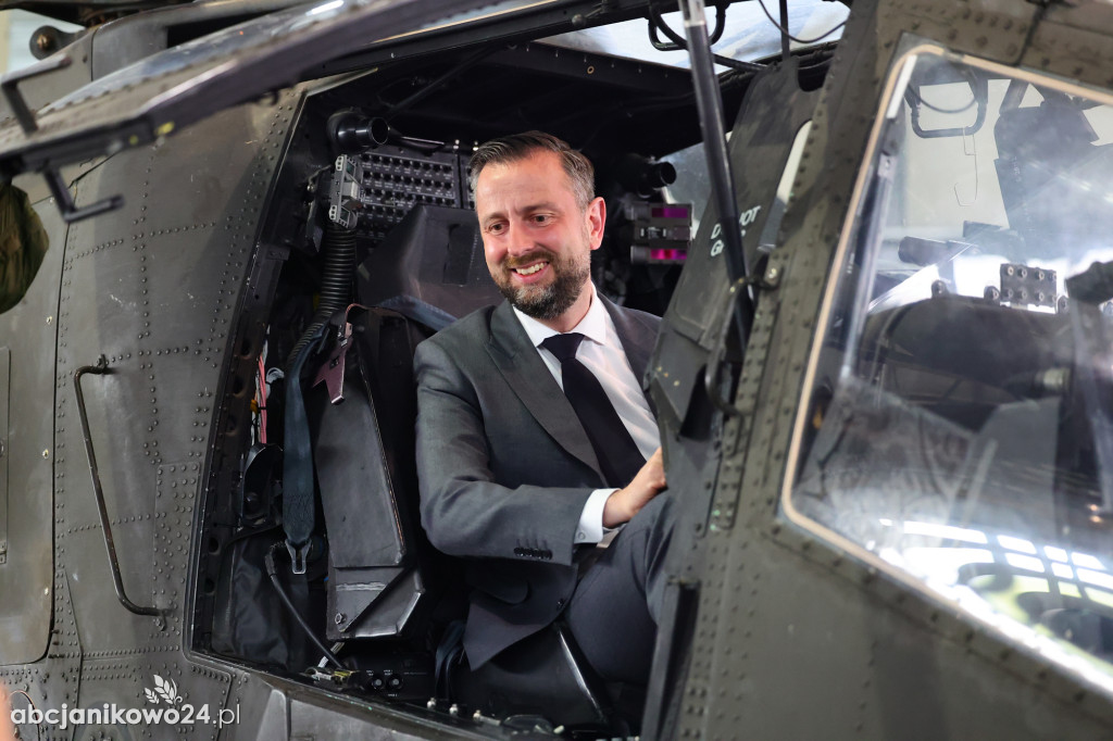 Apache w Latkowie. Nowy etap w modernizacji polskiego lotnictwa wojskowego