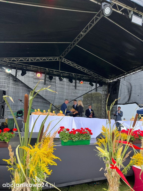 Kołuda Wielka:  Trwają Dożynki Gminne. Zobaczcie zdjęcia!