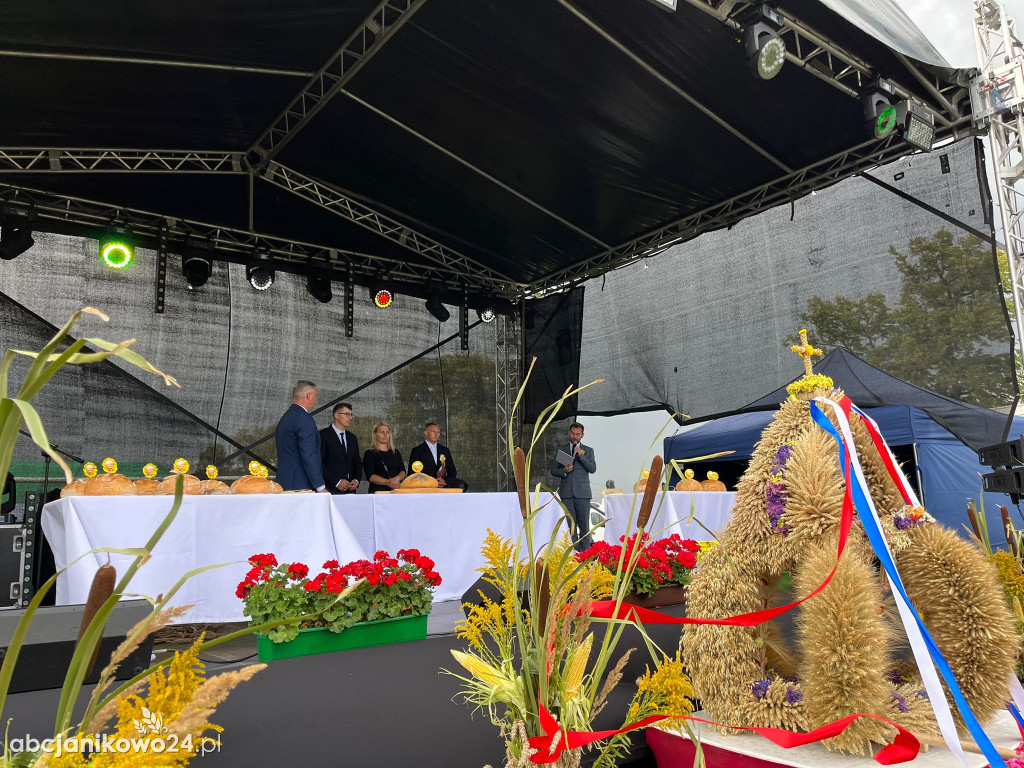 Kołuda Wielka:  Trwają Dożynki Gminne. Zobaczcie zdjęcia!