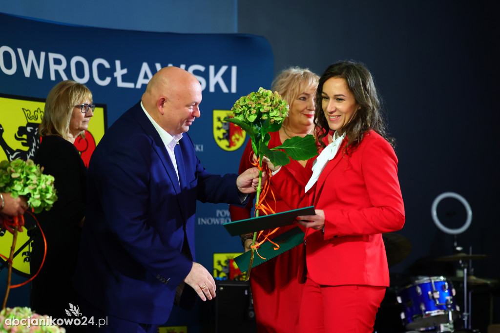 Święto powiatowych nauczycieli. Wręczono nagrody [ZDJĘCIA]