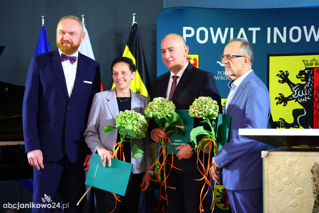 Święto powiatowych nauczycieli. Wręczono nagrody [ZDJĘCIA]