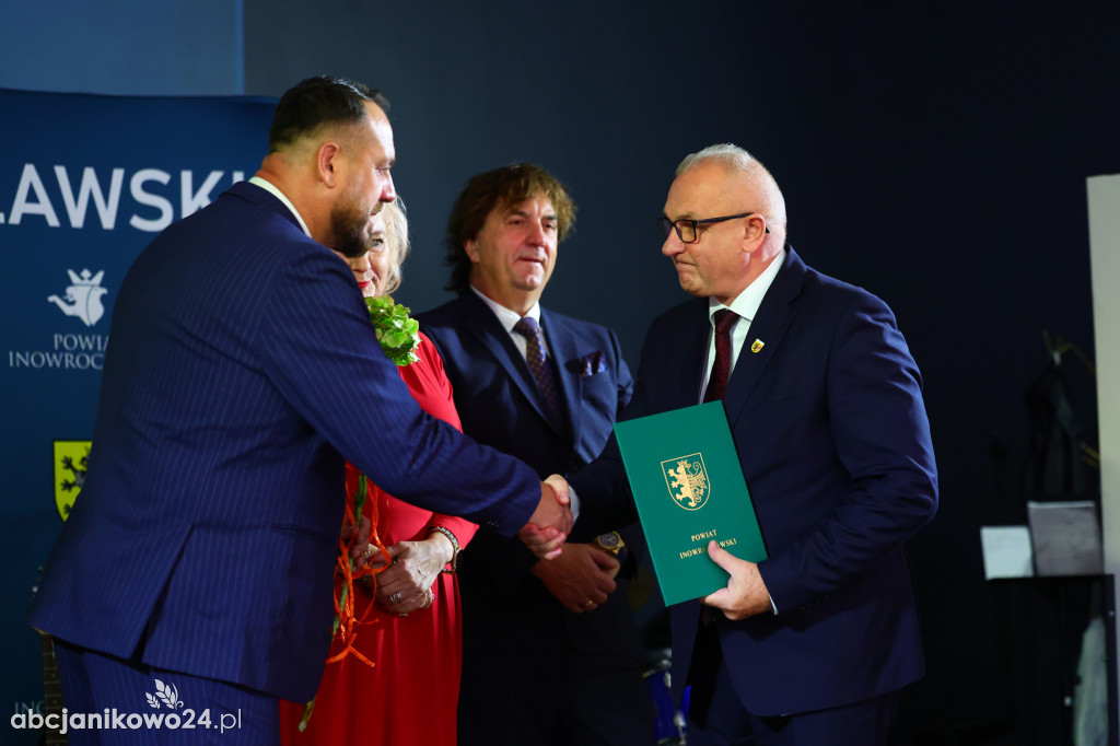 Święto powiatowych nauczycieli. Wręczono nagrody [ZDJĘCIA]