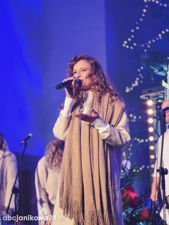 Koncert noworoczny zespołu Sound’n’Grace w Janikowie [FOTO]