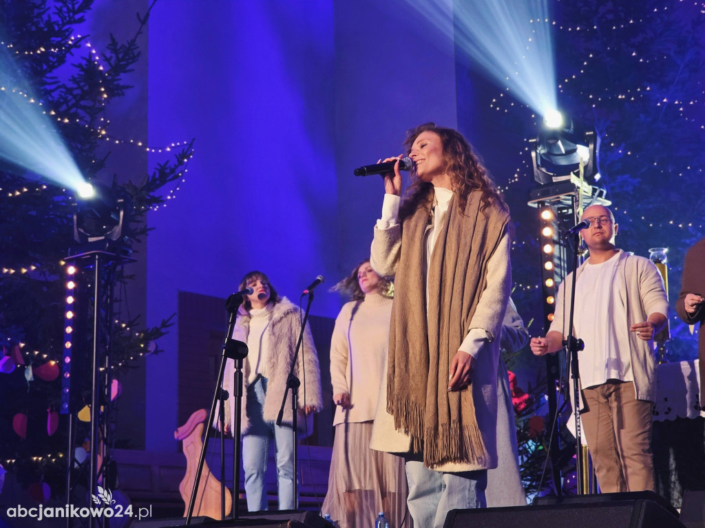 Koncert noworoczny zespołu Sound’n’Grace w Janikowie [FOTO]