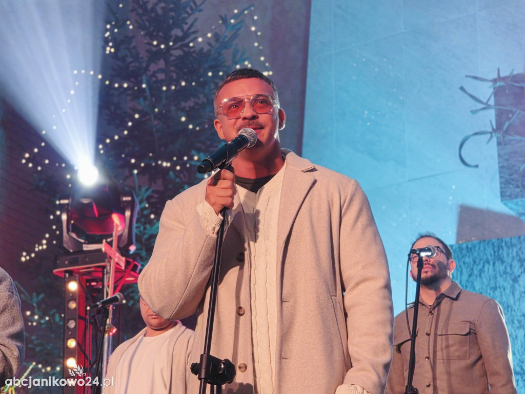 Koncert noworoczny zespołu Sound’n’Grace w Janikowie [FOTO]