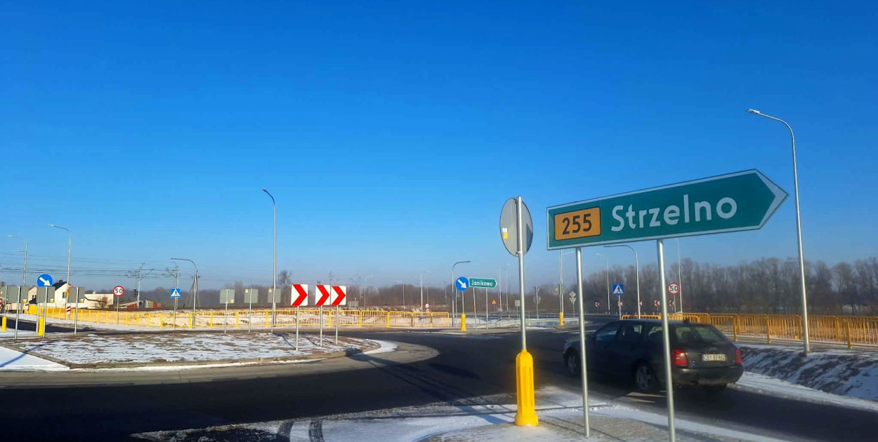Nowe rondo w Broniewicach oddane do użytku