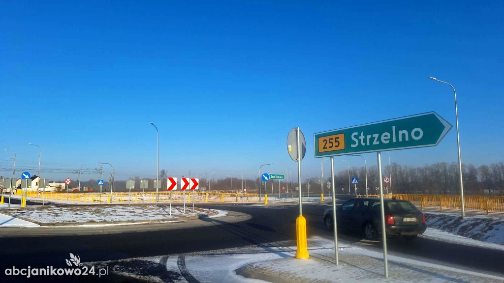Nowe rondo w Broniewicach oddane do użytku