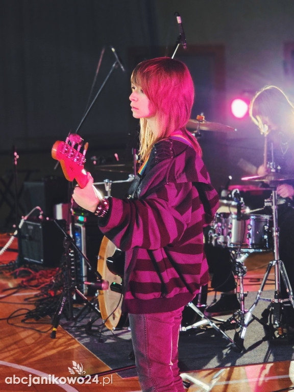 34. Finał Wielkiej Orkiestry Świątecznej Pomocy w Janikowie! [ZDJĘCIA]