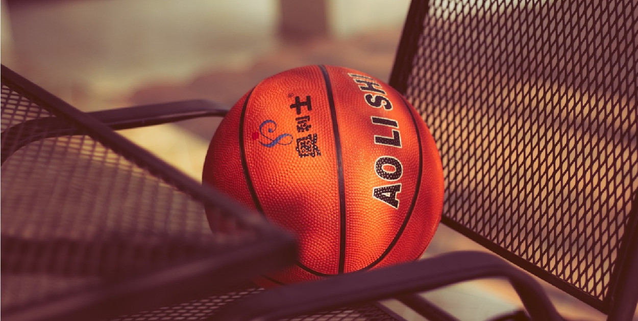 Nocny Turniej Koszykówki 3x3 w Janikowie: Sport, Zabawa i Integracja!