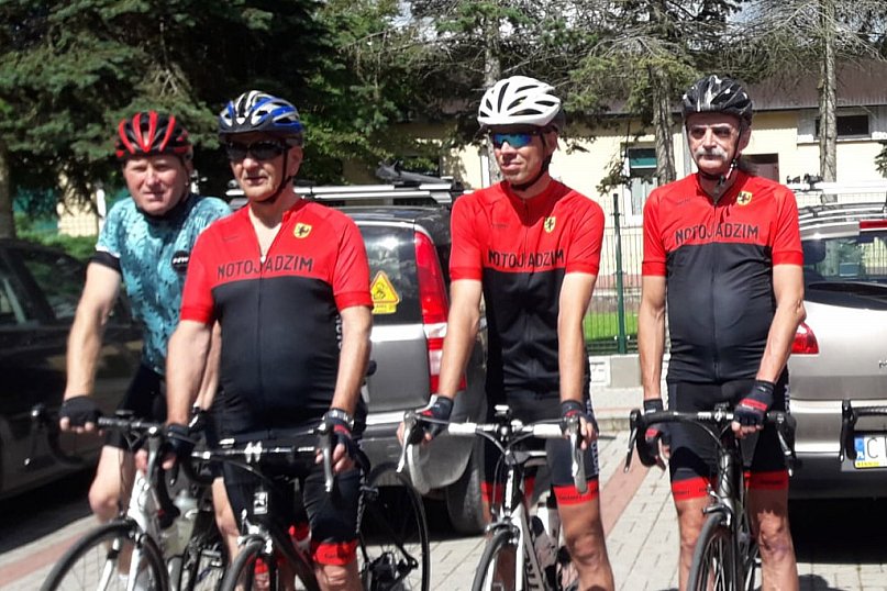 Kolarze z regionu na podium [ZDJĘCIA]