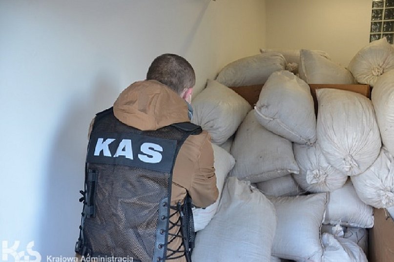  Nielegalna krajalnia tytoniu w Gminie Janikowo zlikwidowana!