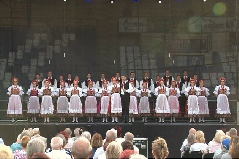 Popularny Zespół Pieśni i Tańca &quot;Śląsk&quot; wystąpił w Janikowie [VIDEO]