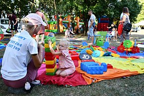 Domisiowy Zawrót Głowy – kreatywne atrakcje na każdą dziecięcą imprezę!-373