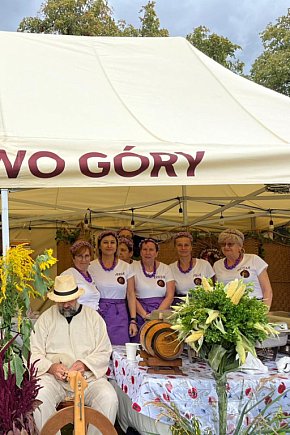 Kołuda Wielka:  Trwają Dożynki Gminne. Zobaczcie zdjęcia!-392