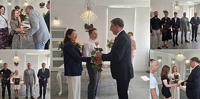 Stypendia za osiągnięcia artystyczne, sportowe i naukowe wręczone w Janikowie-11469