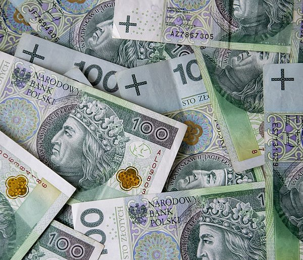Będą nowe limity! Sprawdź, bo ZUS może zawiesić twoją emeryturę...-11785