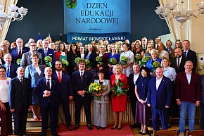 Święto powiatowych nauczycieli. Wręczono nagrody [ZDJĘCIA]-393