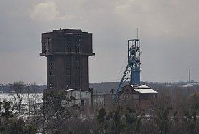 Pięcioletnie urlopy i nawet 170 tys. zł odprawy. Zmiany dla dużej grupy-12026