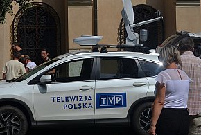 Zmiany w Telewizji Polskiej. Te kanały mogą przejść do historii-12062