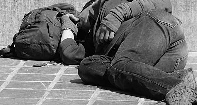 Na Dworcowej doszło do pobicia dwóch mężczyzn-12303