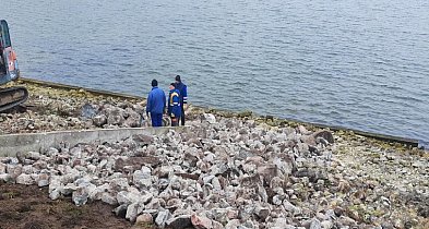 Zakończono prace na zaporze bocznej w Kołudzie Małej [ZDJĘCIA]-12787