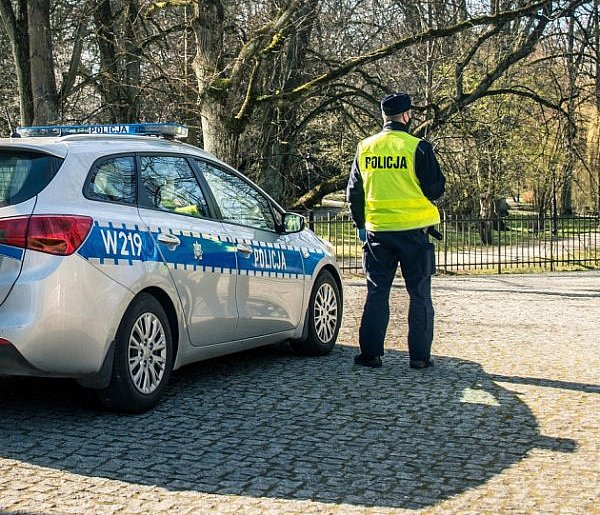 18-latek z Janikowa przyznał,że interesowały go "manipulacje prądem"-12407