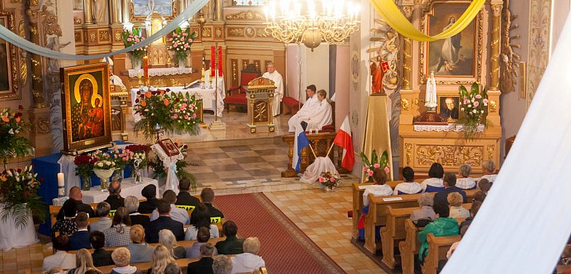 Matka Boża kończy swoją wędrówkę w jednym z dekanatów. Tak było w Ludzisku [VIDEO]