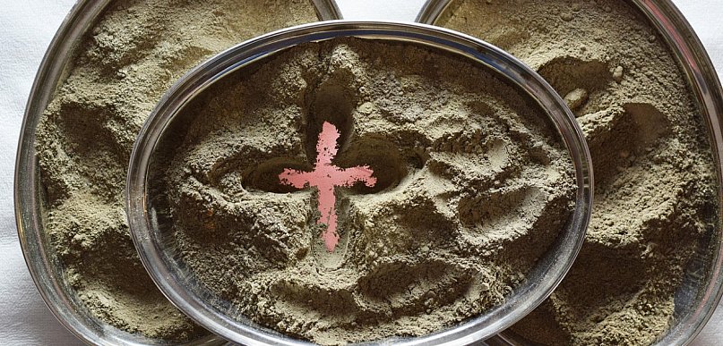 Czy trzeba iść do kościoła w Środę Popielcową? Wyjaśniamy zasady