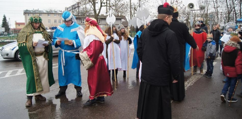 Ulicami Janikowa przeszedł barwny Orszak Trzech Króli! [FOTO]