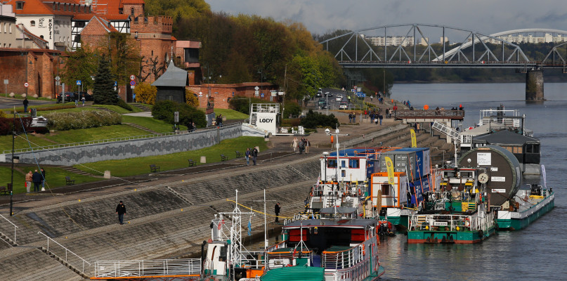 Wisłą do kujawsko-pomorskich firm produkcyjnych. Chcą promować śródlądowy transpor